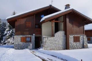 Apartment by the pistes