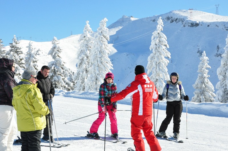 800x600-sejour-ski-debutant-les-carroz-1-4333387-100428