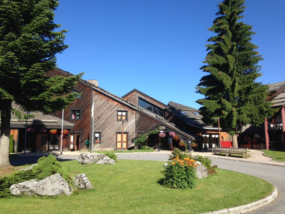 Votre village vacances Les Tavaillons en été Votre village vacances Les Tavaillons en été