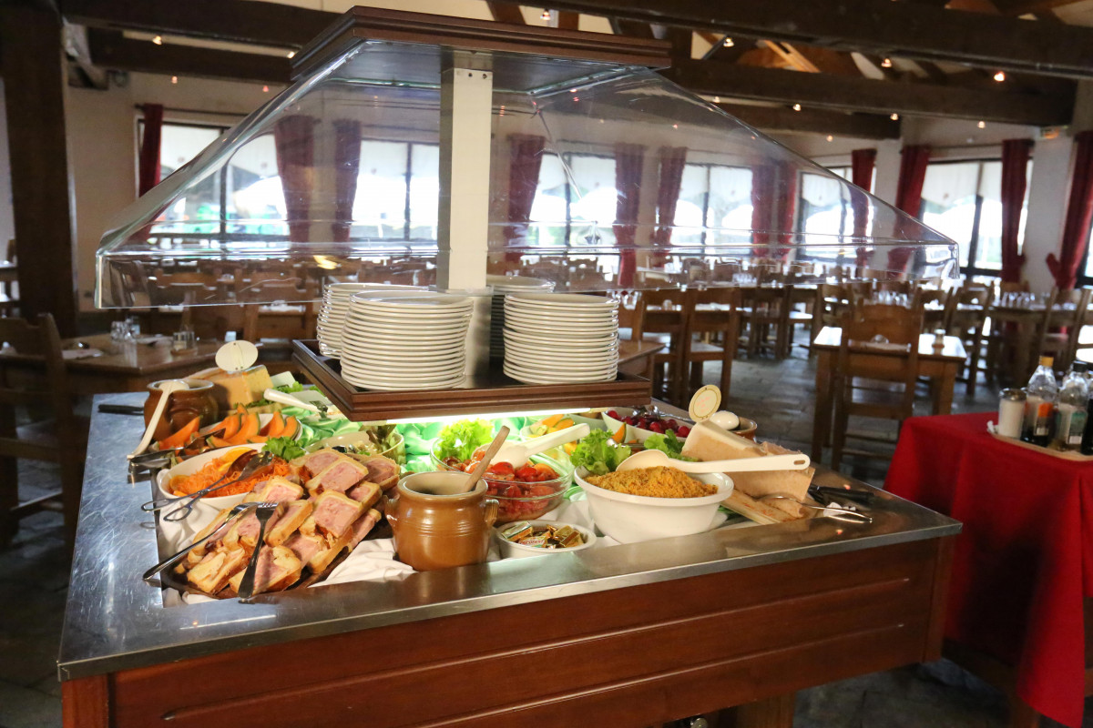 buffet - © C. Arnal buffet