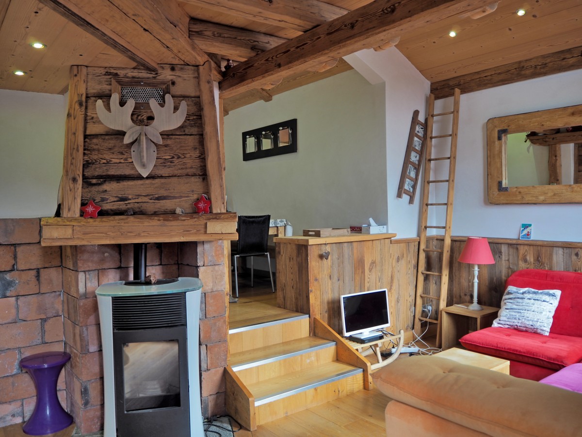 Les Carroz centre, location d'un appartement décoré avec gôut. Pour 6 personnes.