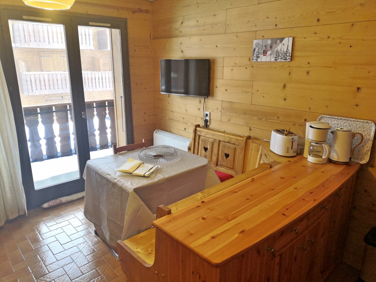 Centre station, studio 4 personnes avec casier à skis et garage