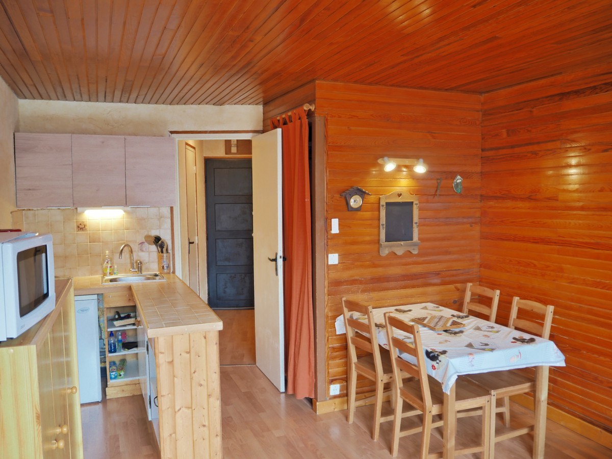 Coin cuisine et salle à manger