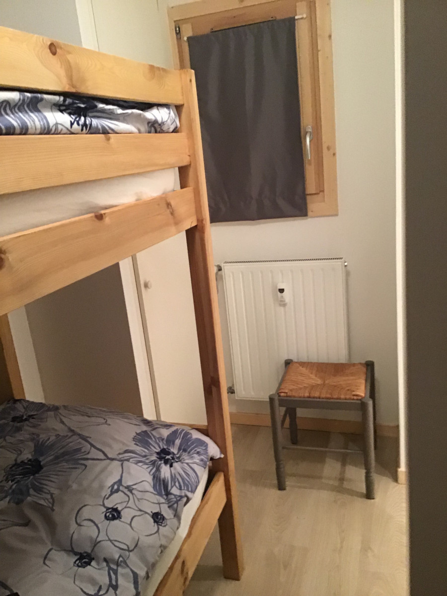 VAR50-Cabineavecfentre VAR50-Cabineavecfentre