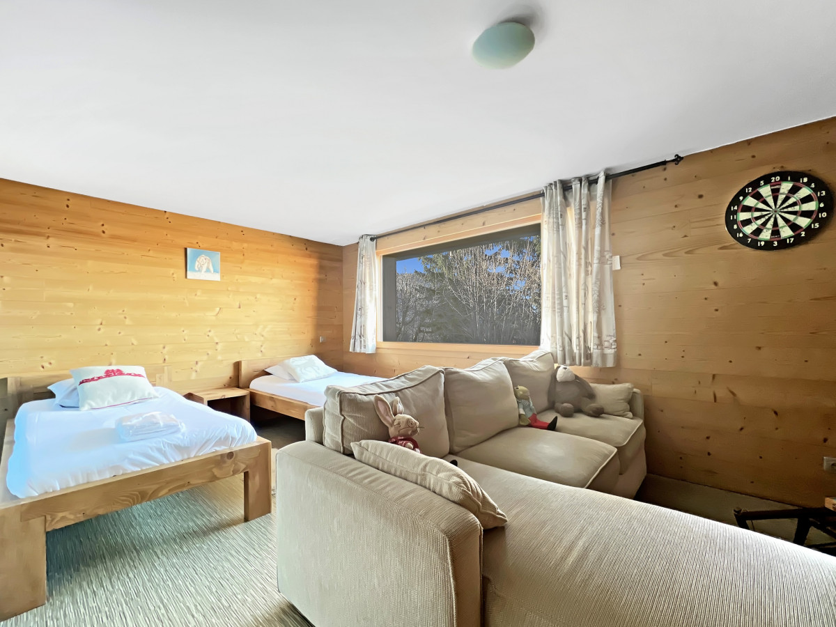 a4baf5339efade580583b889ab1cfa4f9ef39edd