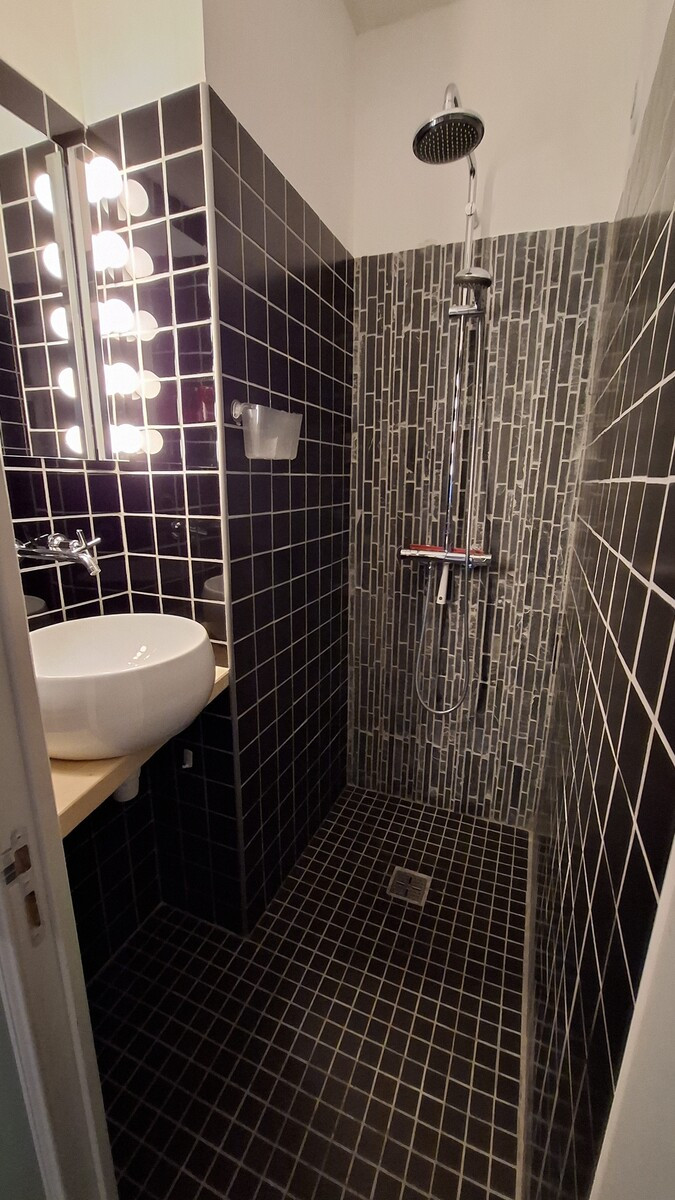 20251207-152639-8663499