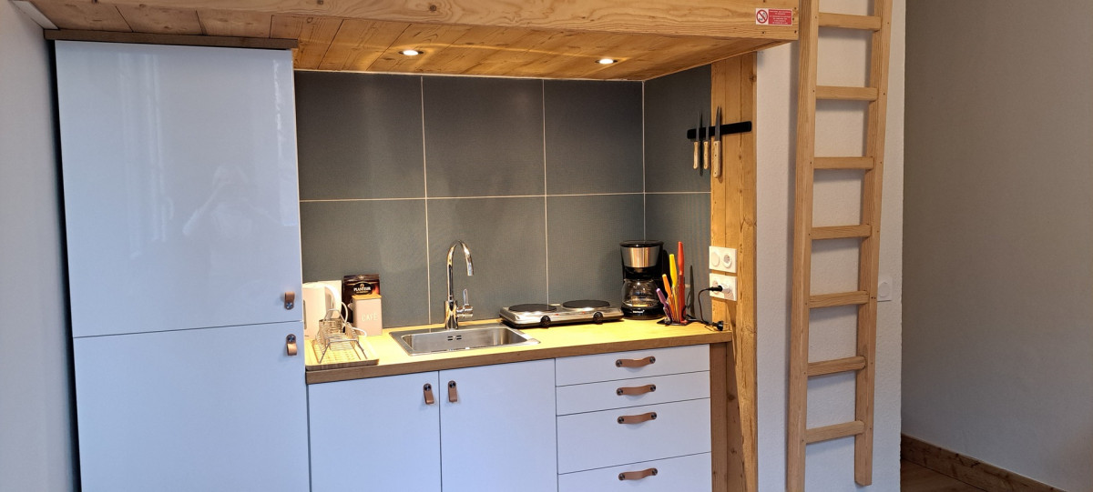 20251221-155936-8725712