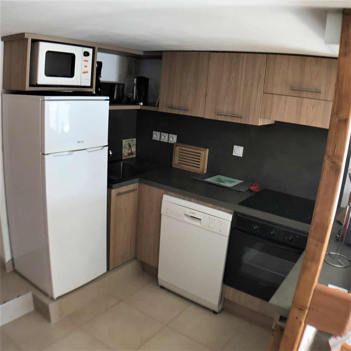 5-chalet-adret-les-carroz-marmottes-cuisine-6965744