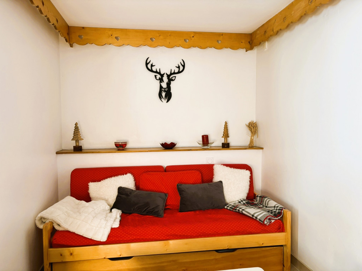 6chalet-adret-les-marmottes-coin-salon-6965748