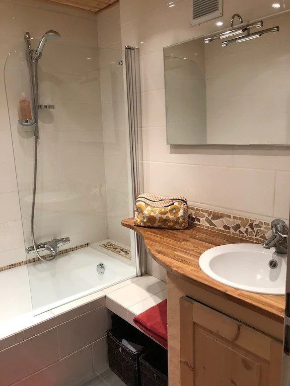 80908a5c-f10-6016609