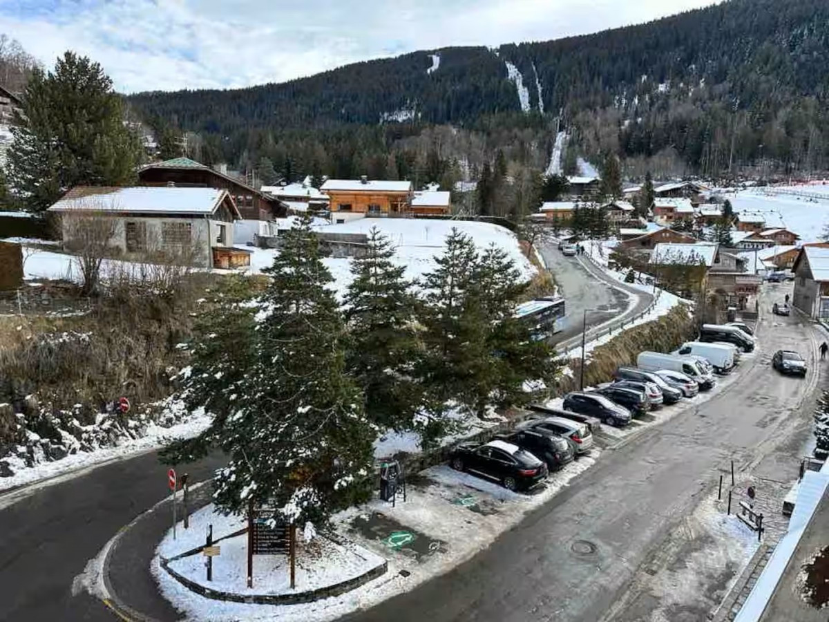 9be67e42-19bf-4690-994a-282099fe8351-8772562