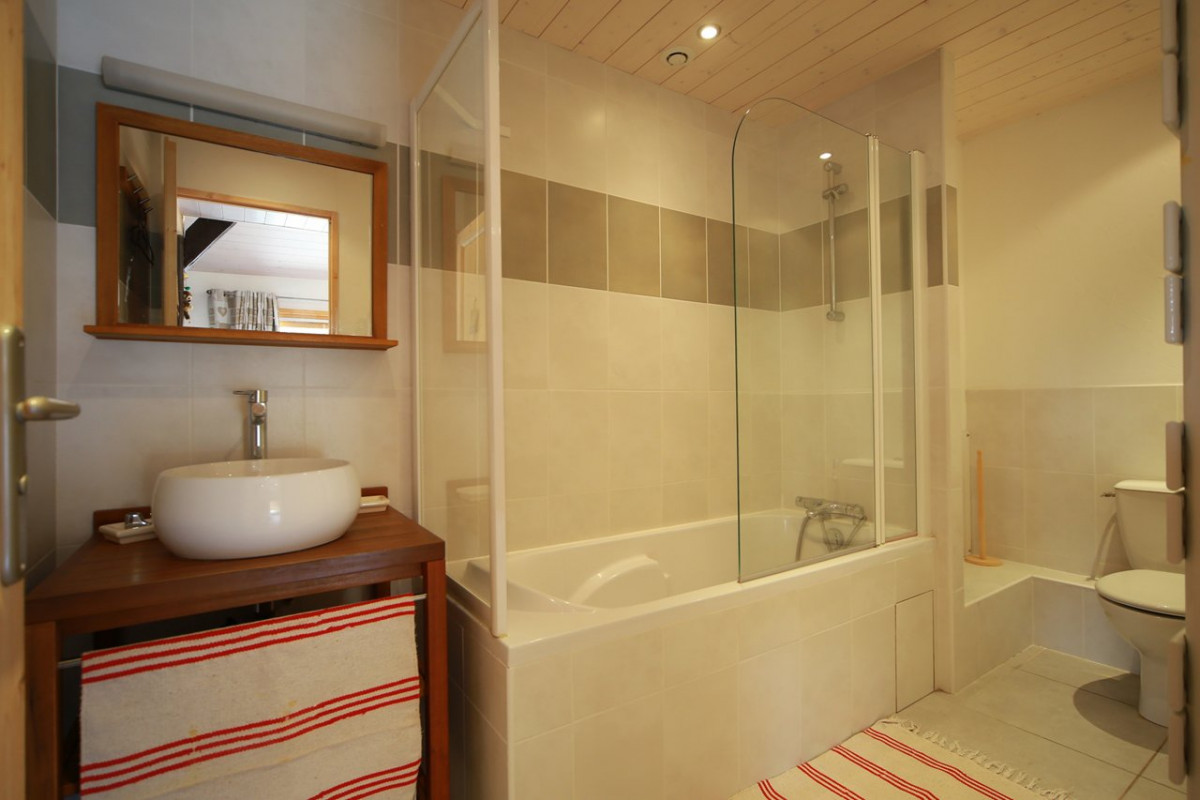 _clients_227430004_photos_10k_8790459