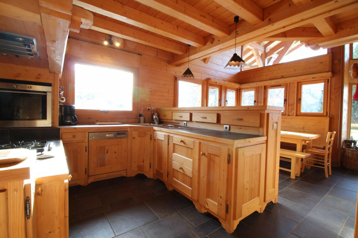 _clients_227430004_photos_136d_8625253