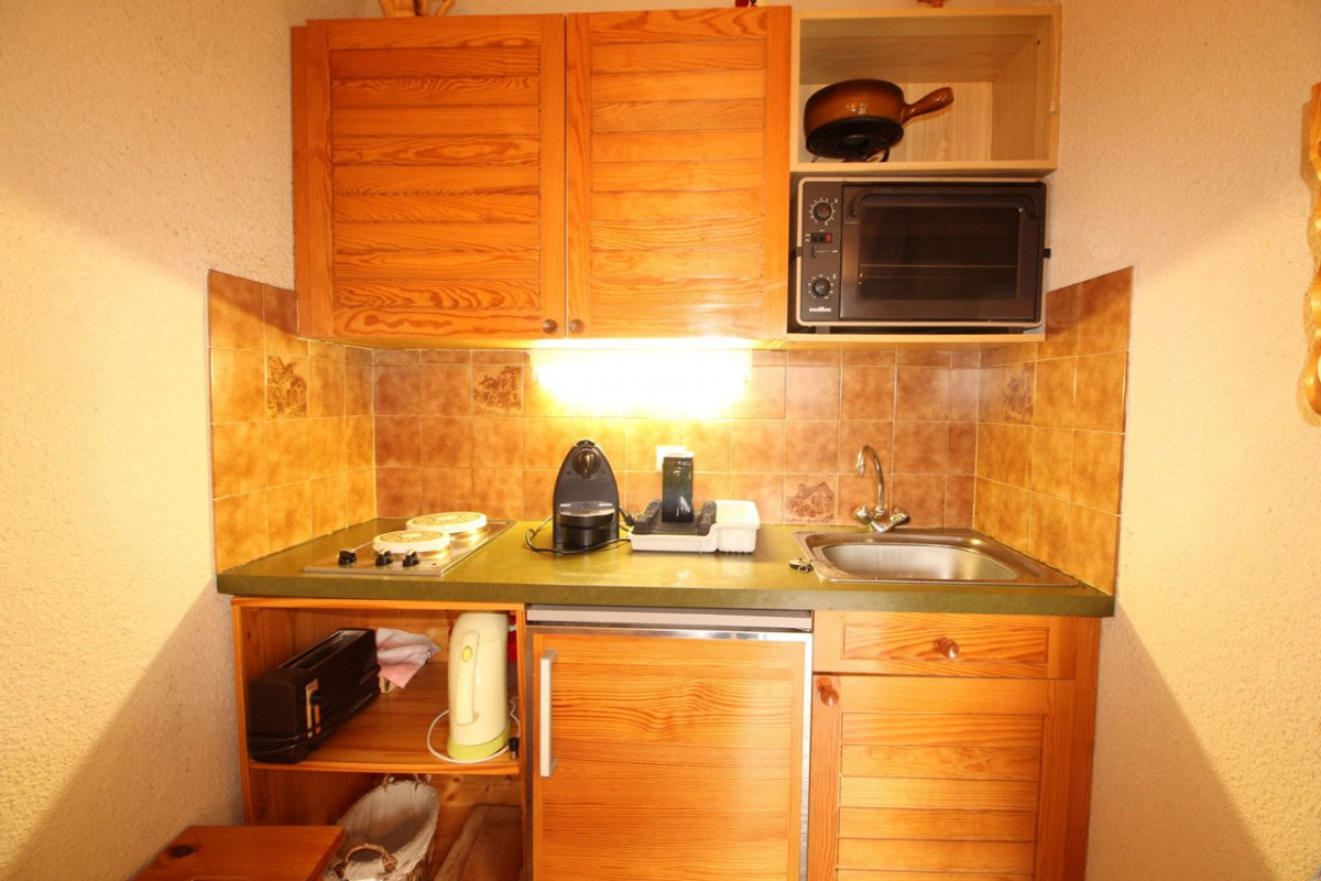 _clients_227430004_photos_164d_8518263