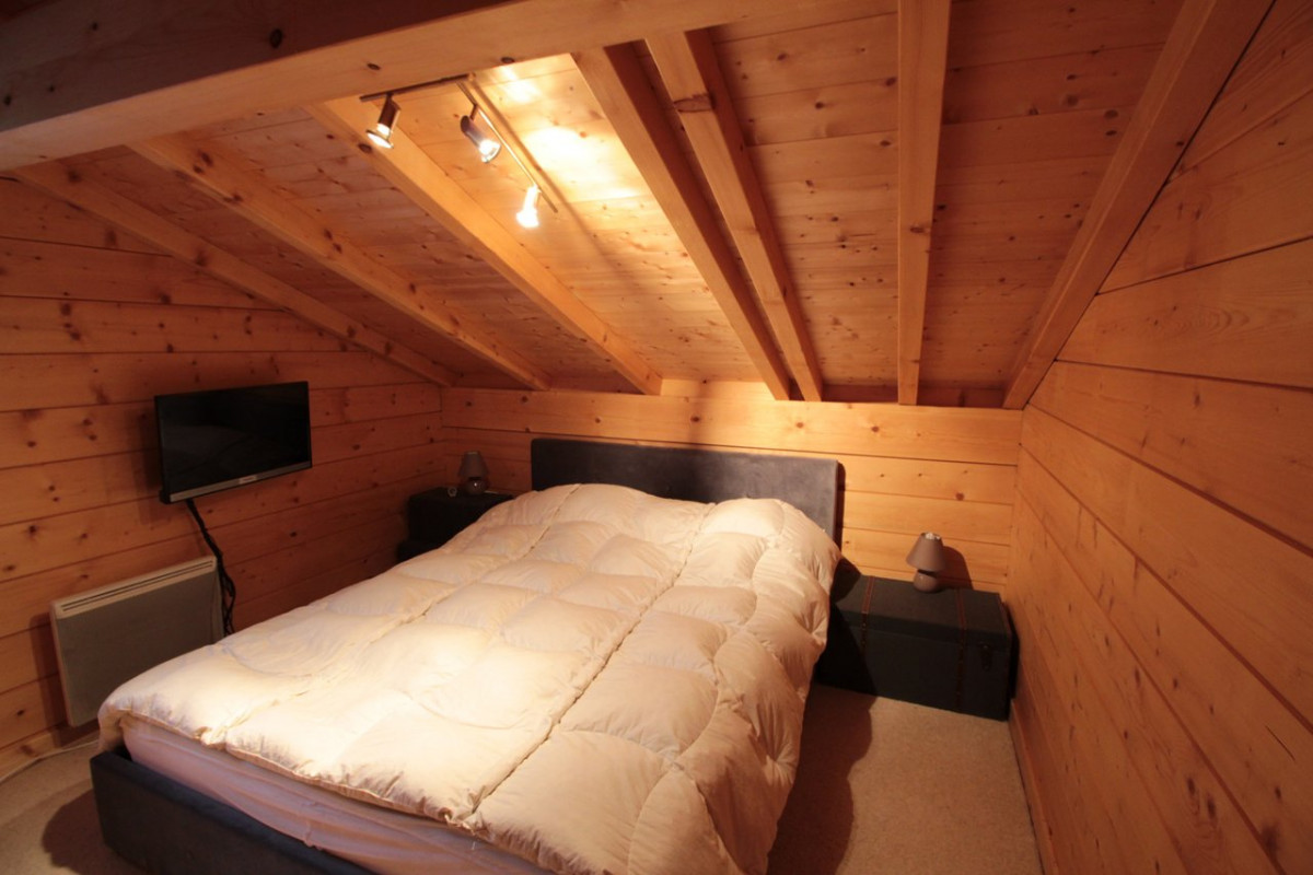 _clients_227430004_photos_179j_8757604