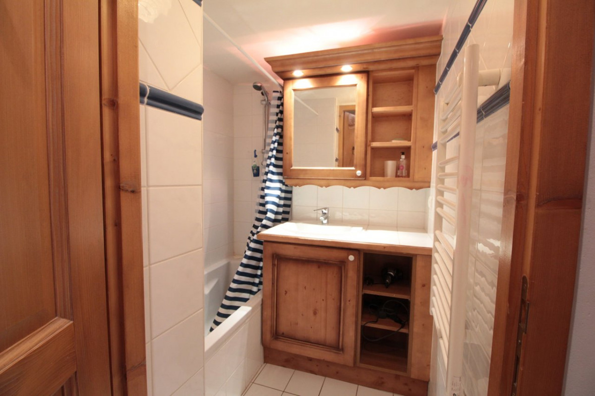 _clients_227430004_photos_181f_8651411