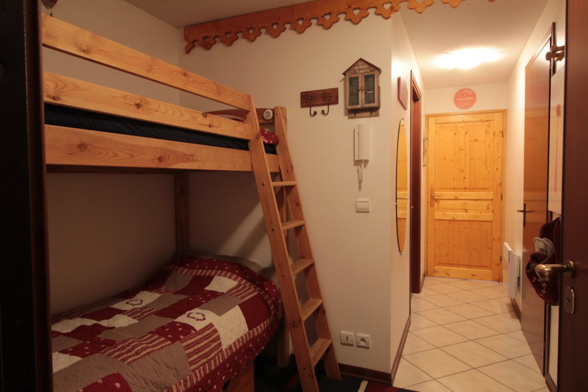 _clients_227430004_photos_189f_8858781