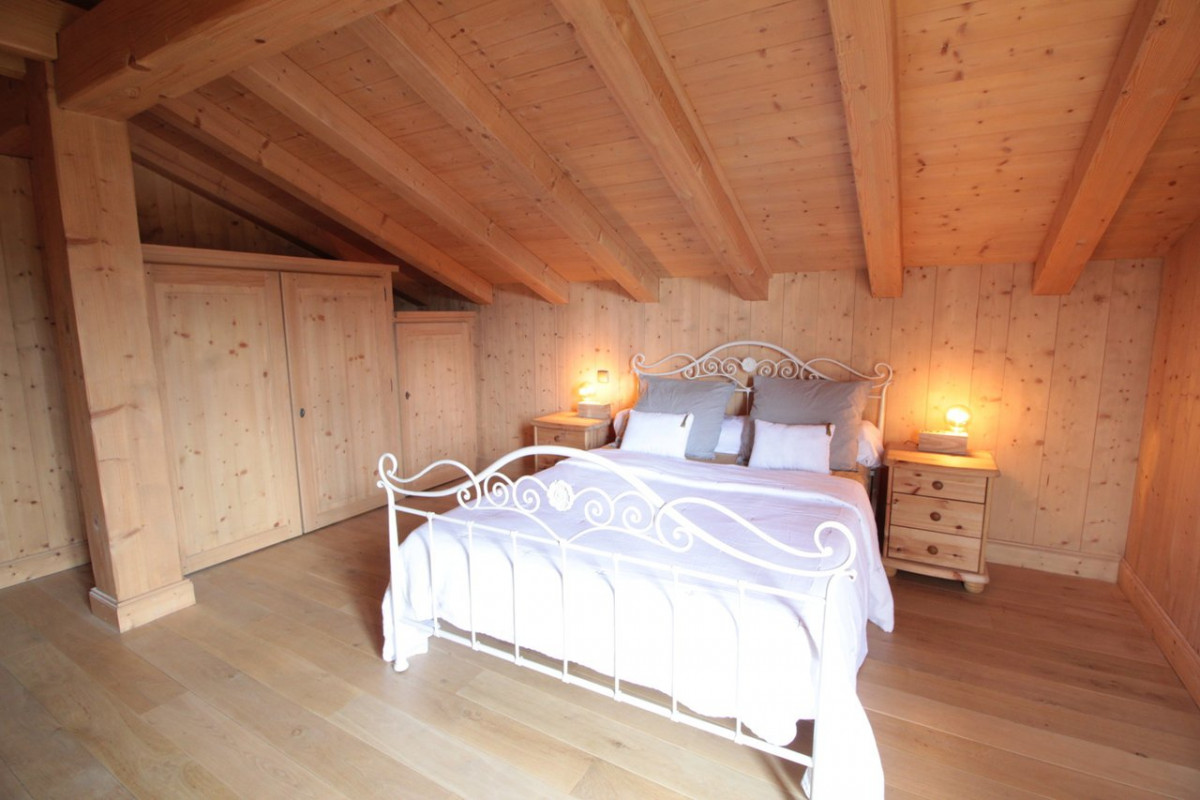 _clients_227430004_photos_203j_8592466