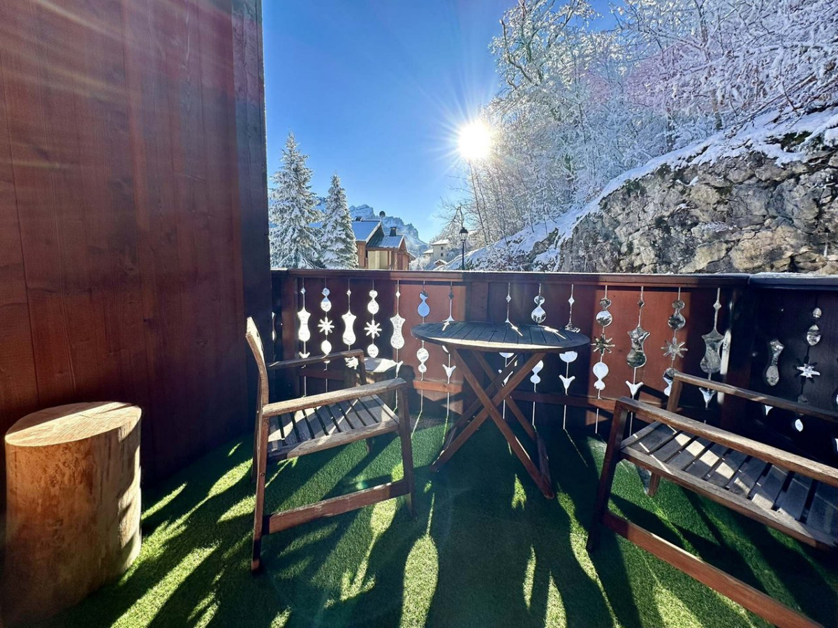 _clients_227430004_photos_279j_8959007