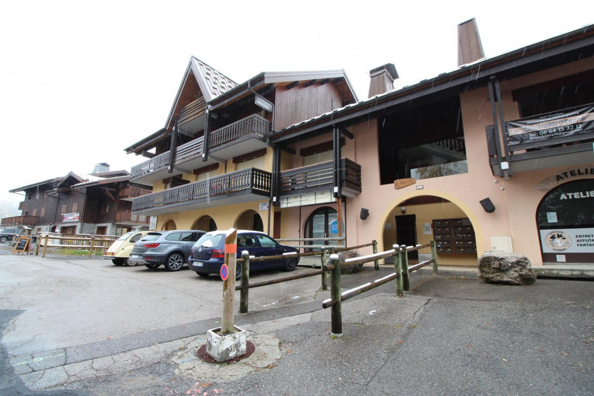 _clients_227430004_photos_61k_8842546