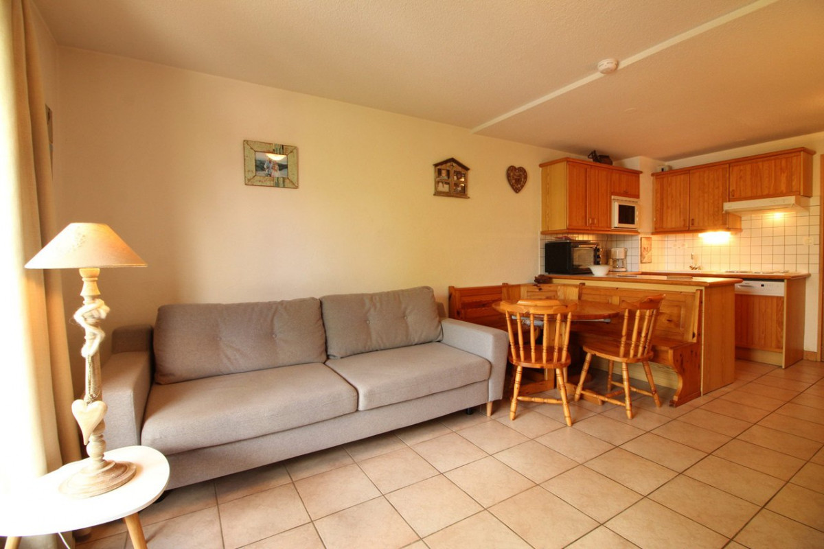 _clients_227430004_photos_66a_8445123