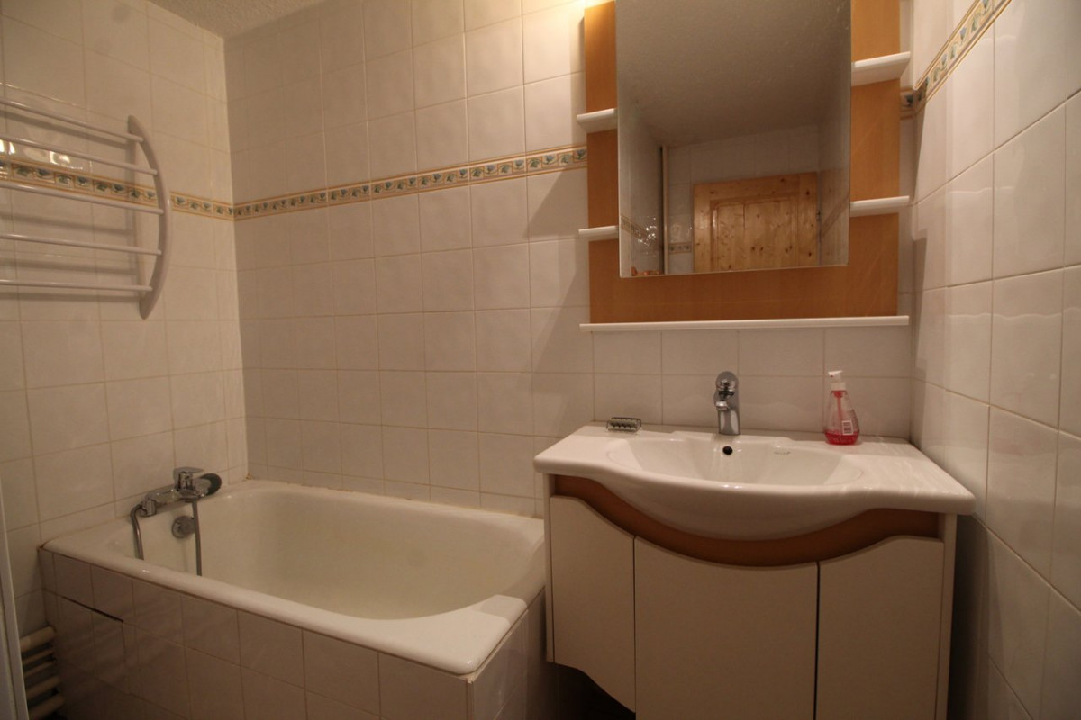 _clients_227430004_photos_73c_8385790