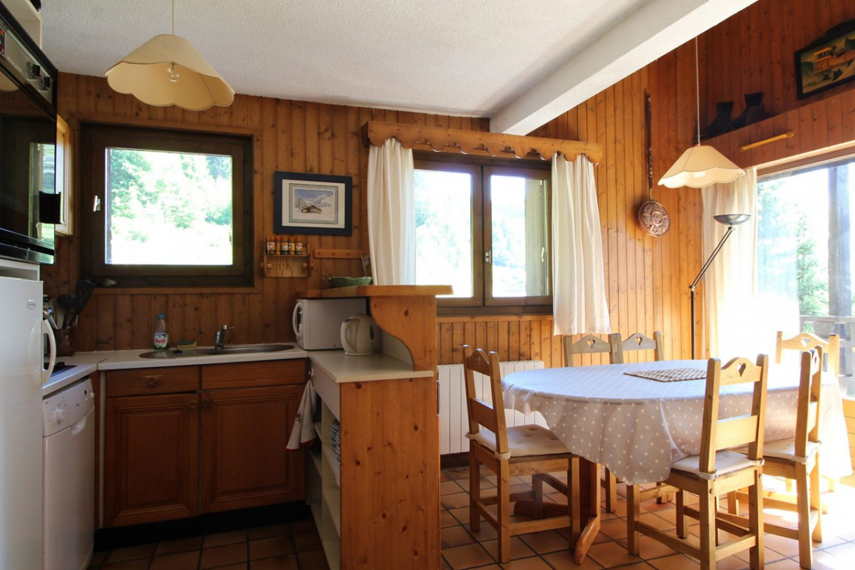 _clients_227430004_photos_82b_8570833