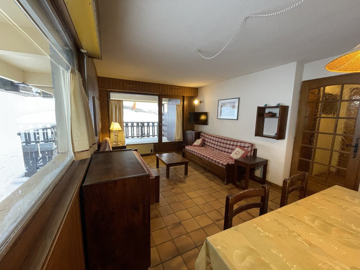 _clients_227430004_photos_83d_8761235