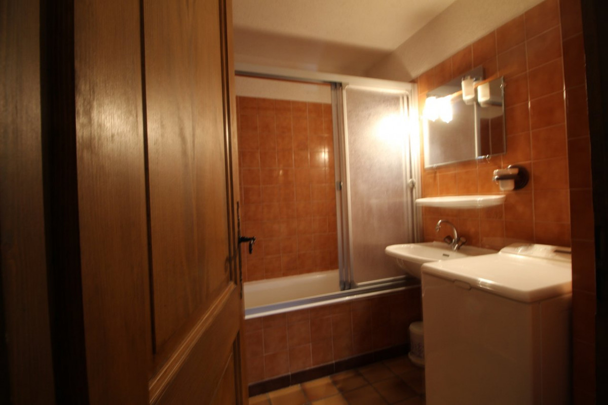 _clients_227430004_photos_86c_8957578