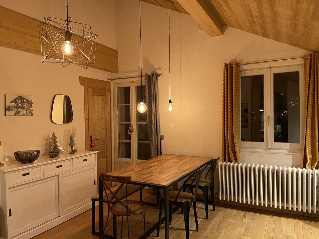 ae99e09f-f10-6016599