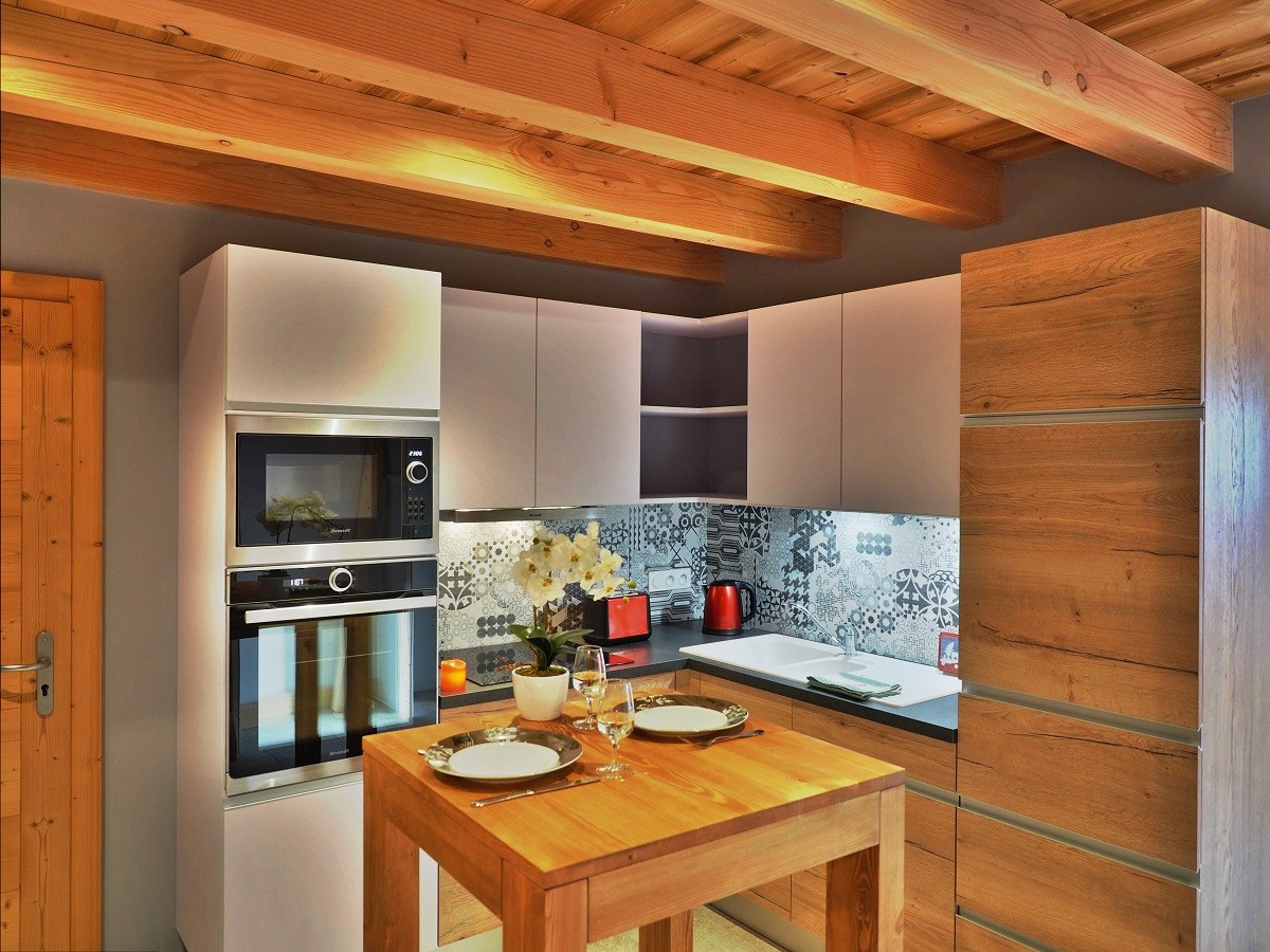 chalet-arpitan-kitchen-1-arpi-a-6166484
