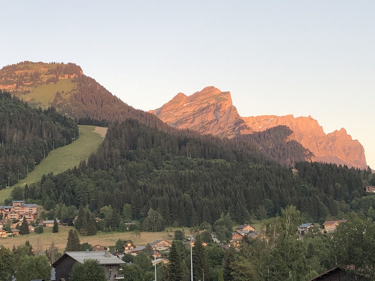 coucher-de-soleil-sur-les-aiguilles-de-warins-6061290