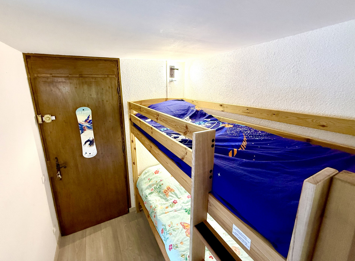 image00008-8601535 image00008-8601535