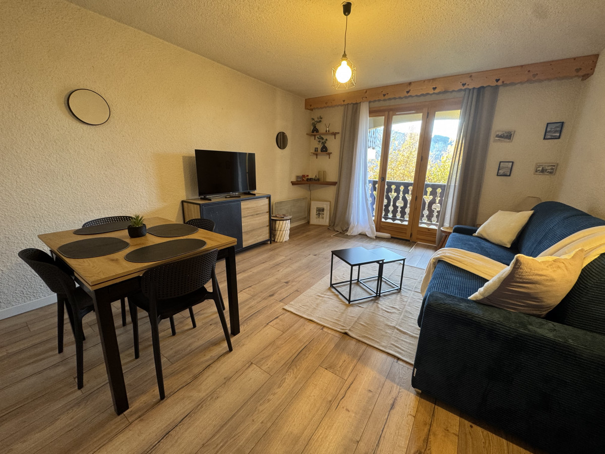 img-3406-8573576 img-3406-8573576