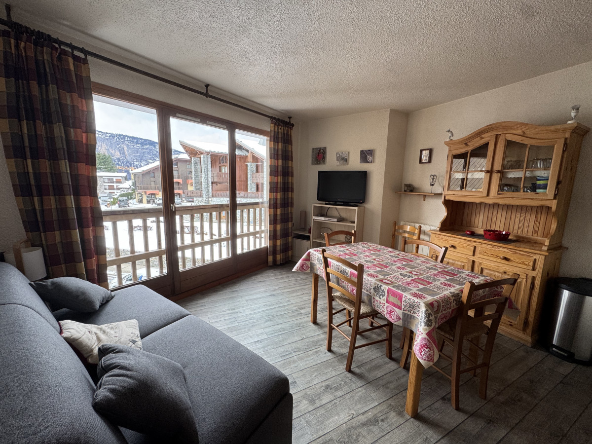 img-4417-8653157 img-4417-8653157