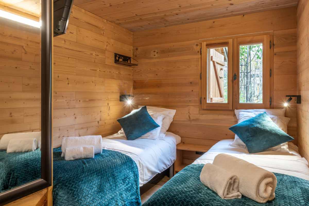 media-38468575-003-8655781