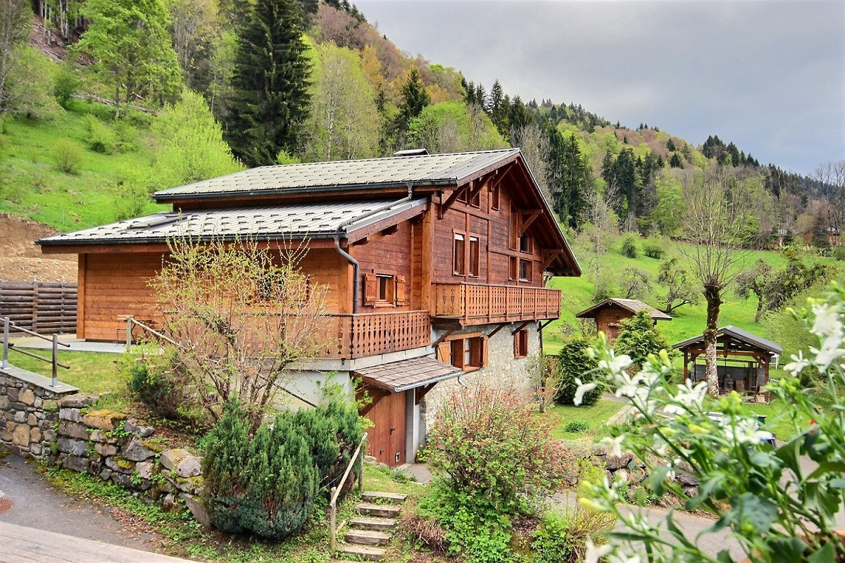 vuefacade-6417205