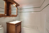 _clients_227430004_photos_170j_9245957