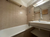 _lv_images__lot_0010270754_06_8246920