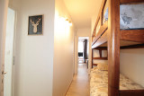 _lv_images__lot_0010381151_05_8311910