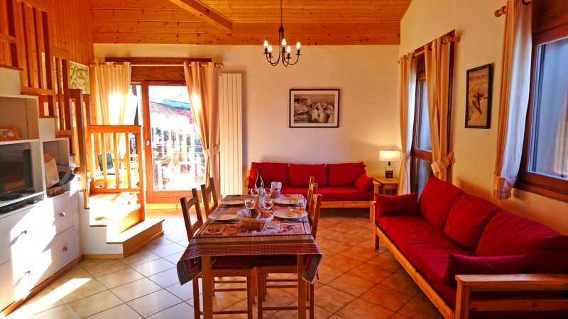 Location appartement de vacances 5 personnes aux Carroz d'Arâches, Grand Massif, au pied du télécabi