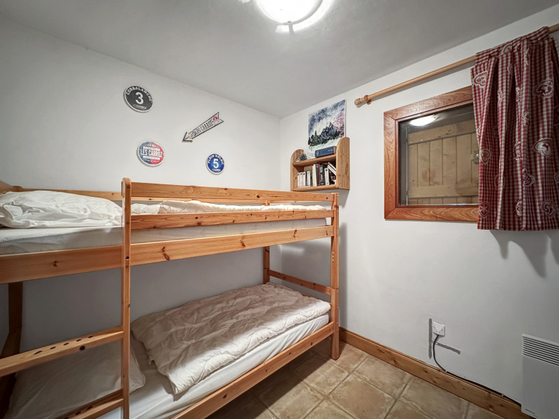 2f1b28f5f6a59e24bf49be7082ef6d4881419c9f 2f1b28f5f6a59e24bf49be7082ef6d4881419c9f