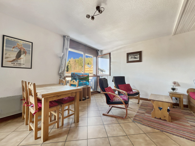 70eedec3ae44eb5f6c6edf0e008308427b673bf9