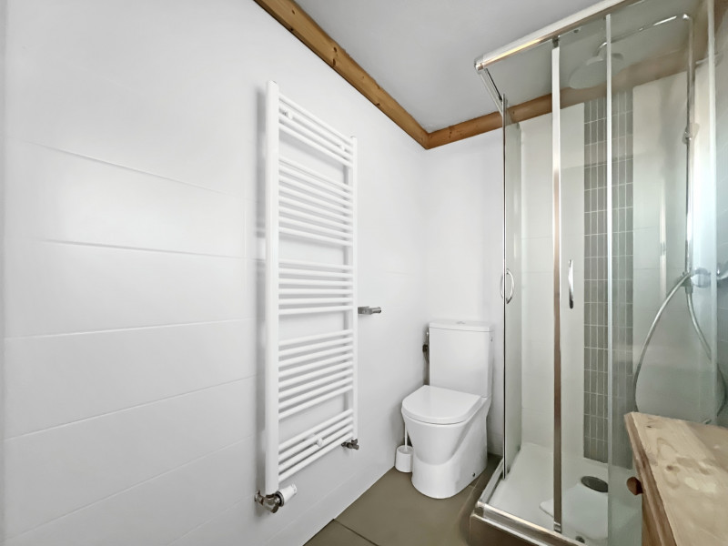 a37b0a87b0b204ad81ff3598bd44e2dedf85b6f9