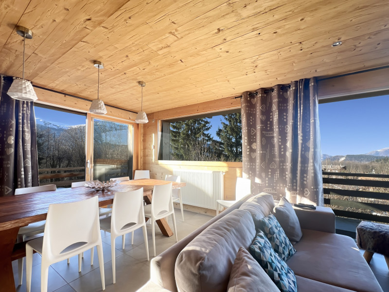 434f1108116e0fb25299042ce2f633f42b3dbb03