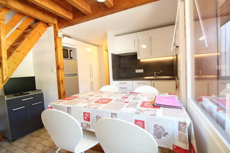_clients_227430004_photos_103a_9214335