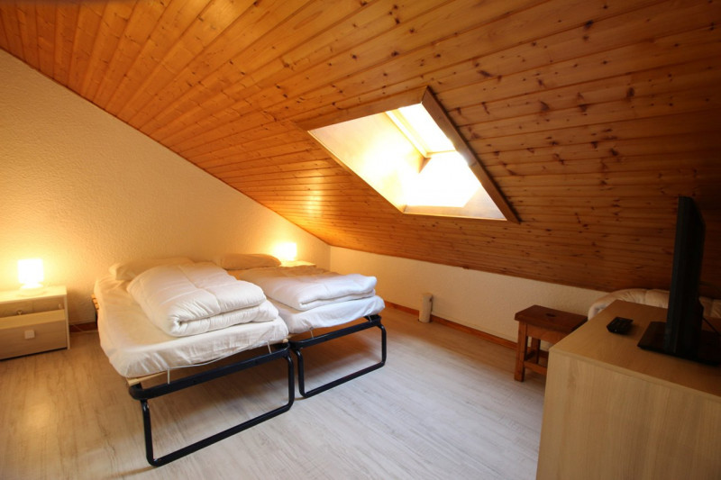 _clients_227430004_photos_103d_8653267