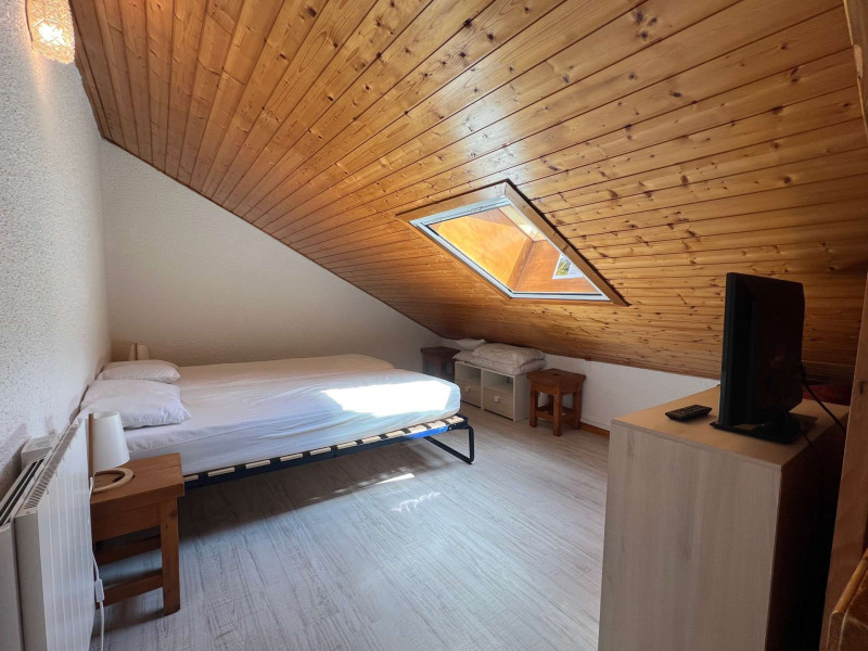 _clients_227430004_photos_103f_8750287