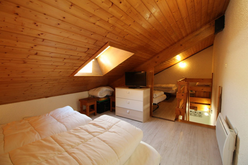 _clients_227430004_photos_103i_8642972 _clients_227430004_photos_103i_8642972