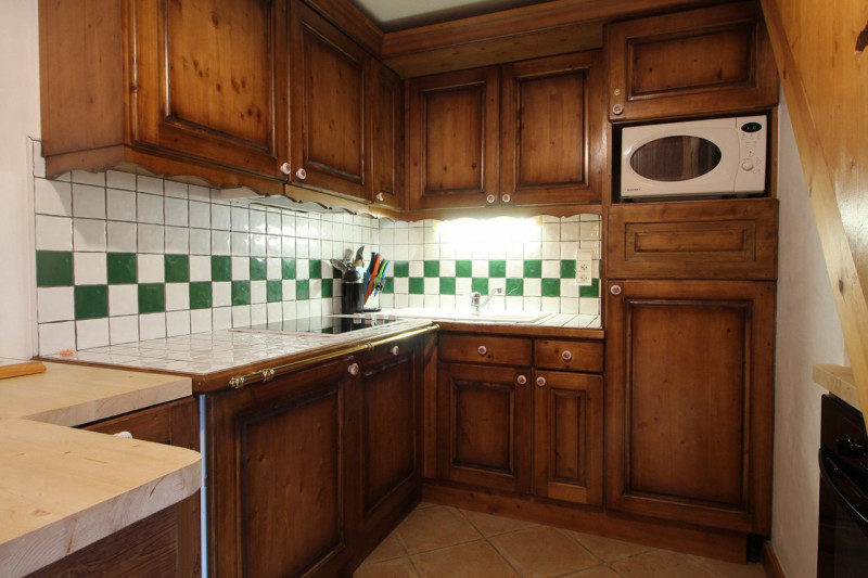 _clients_227430004_photos_104d_8812563